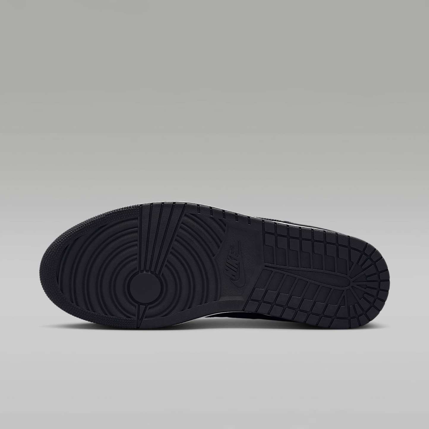 Jordan Court Connect Low Herrenschuhe – Schwarz/Weiß