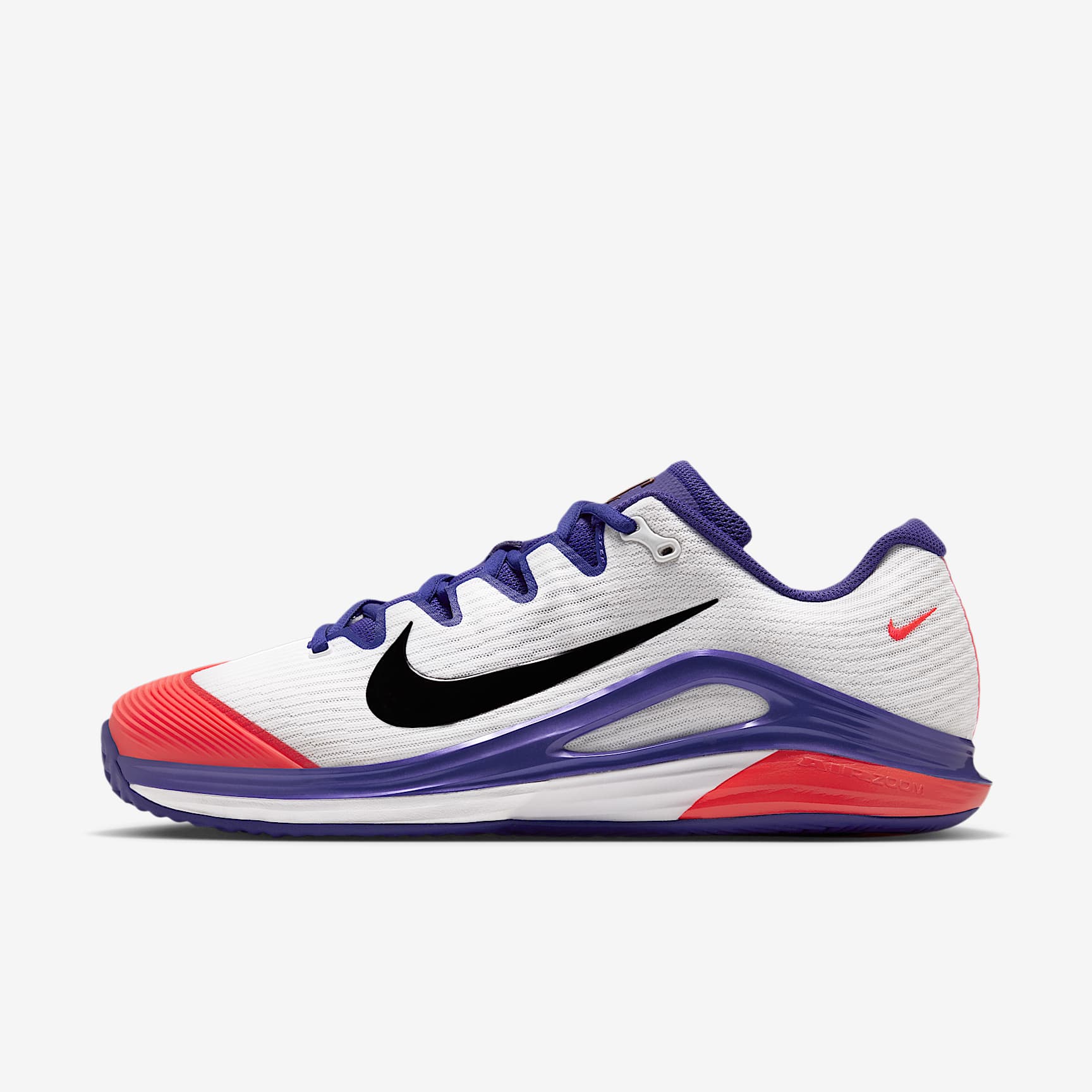 Nike Vapor 12 PRM Tennisschuhe für Clay Courts (Herren) – Weiß/Dark Concord/Bright Crimson/Burgundy Ash