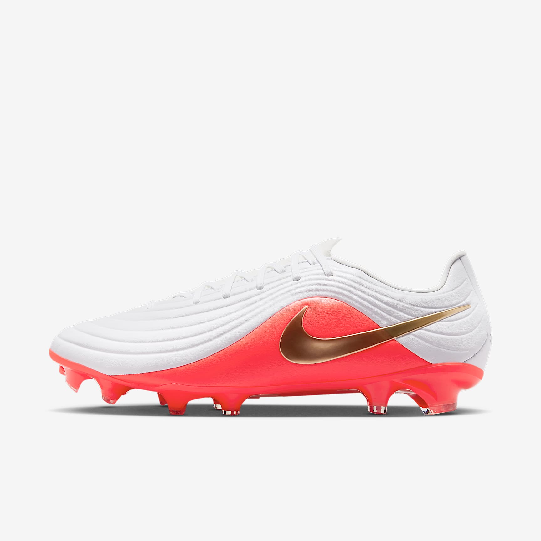 Nike Tiempo Maestro Academy Low Top Fußballschuh für verschiedene Böden – Weiß/Bright Crimson/Blur