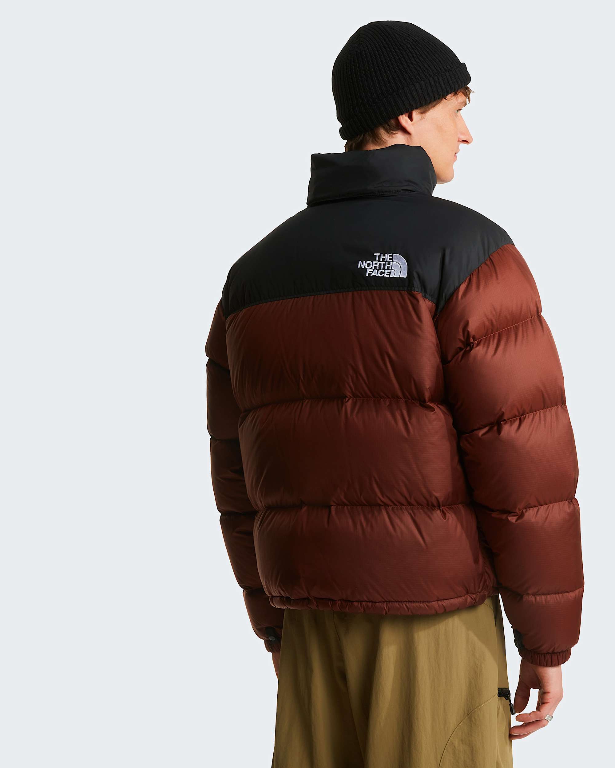 1996 Retro Nuptse Jacke für Herren – Ember Soil-TNF Black