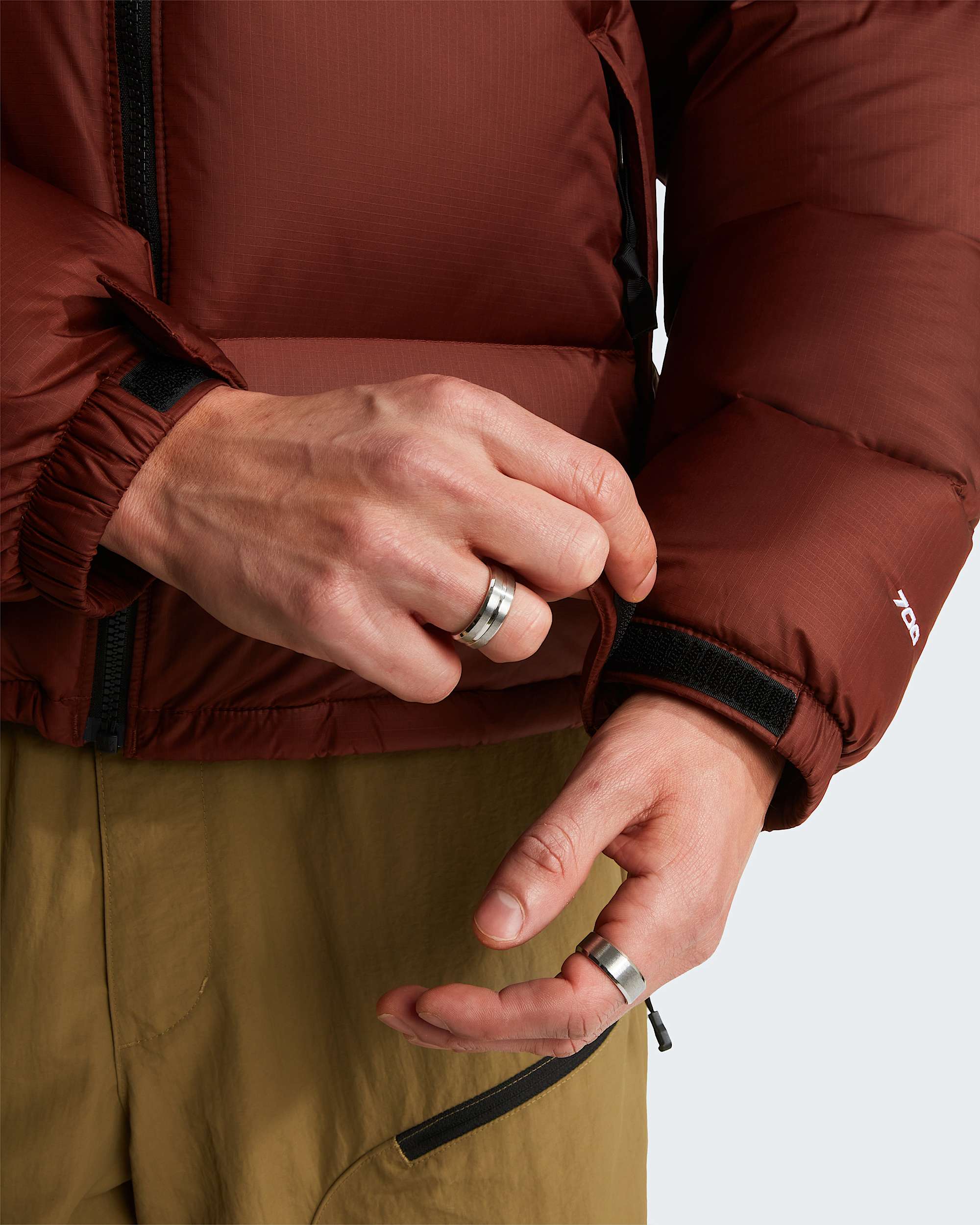 1996 Retro Nuptse Jacke für Herren – Ember Soil-TNF Black