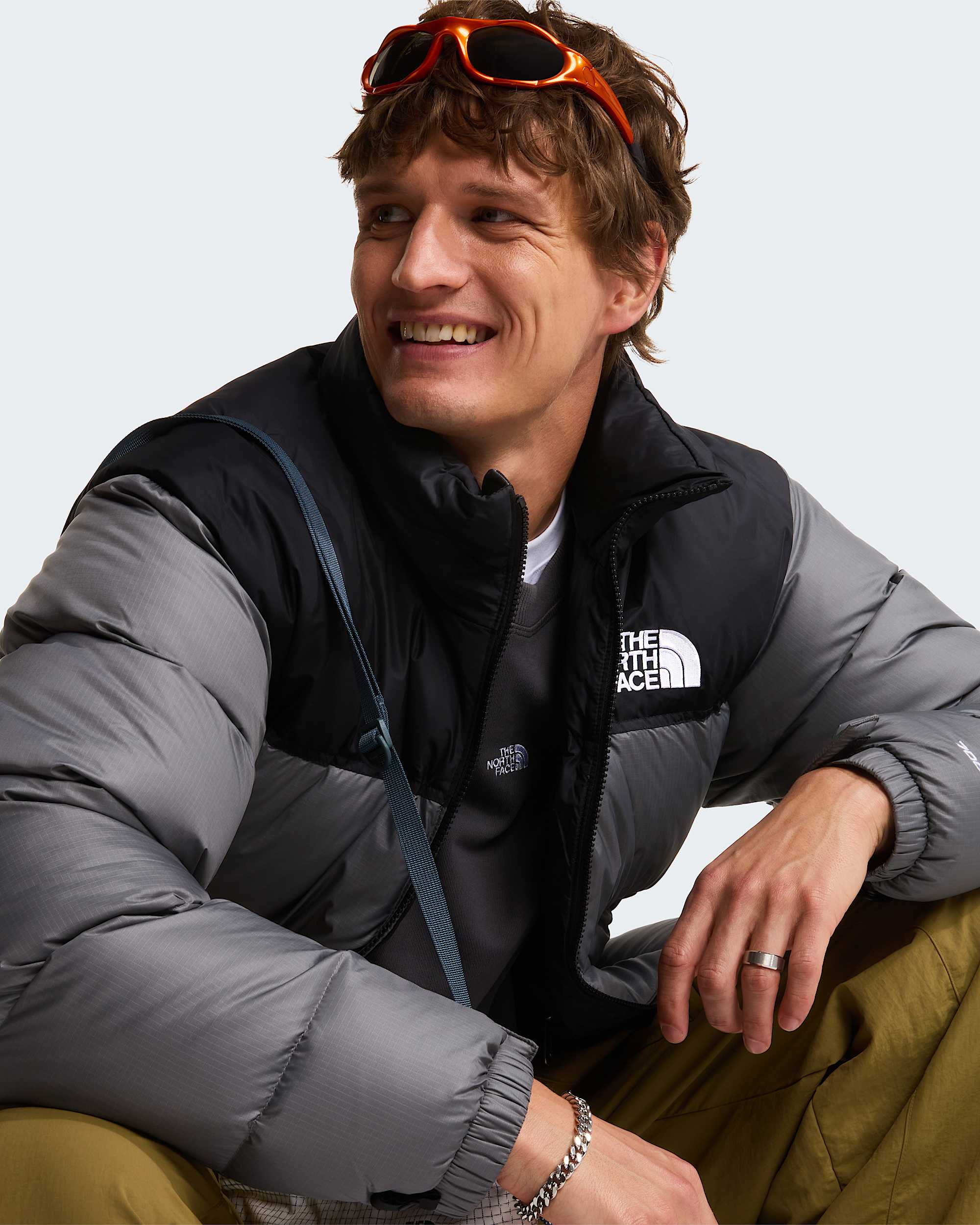 1996 Retro Nuptse Jacke für Herren – Smoked Pearl-TNF Black