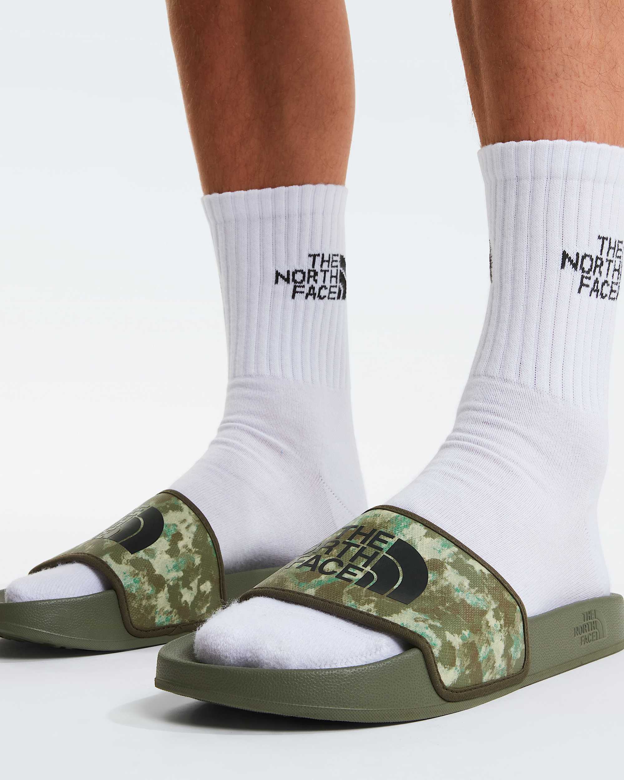 Base Camp Slides III Schlappen für Herren – Military Olive Stippled Camo Print-TNF Black