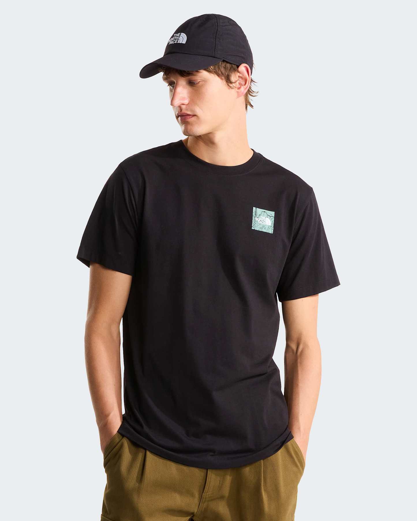 Monte normal geschnittenes T-Shirt mit Grafik für Herren – TNF Black