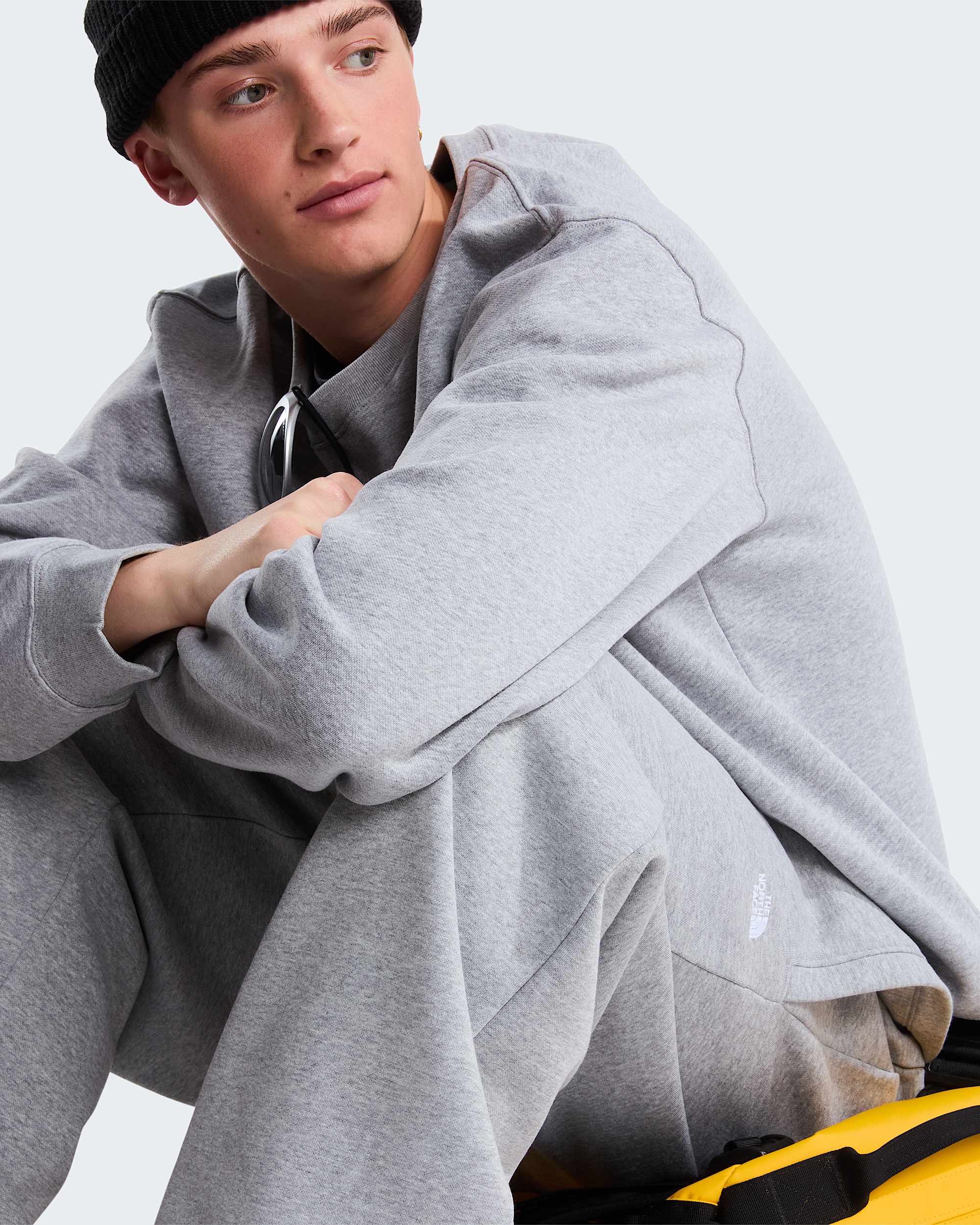 TNF™ Essential Simple Dome Relaxed Sweatshirt Herren – TNF Pale Grey Heather