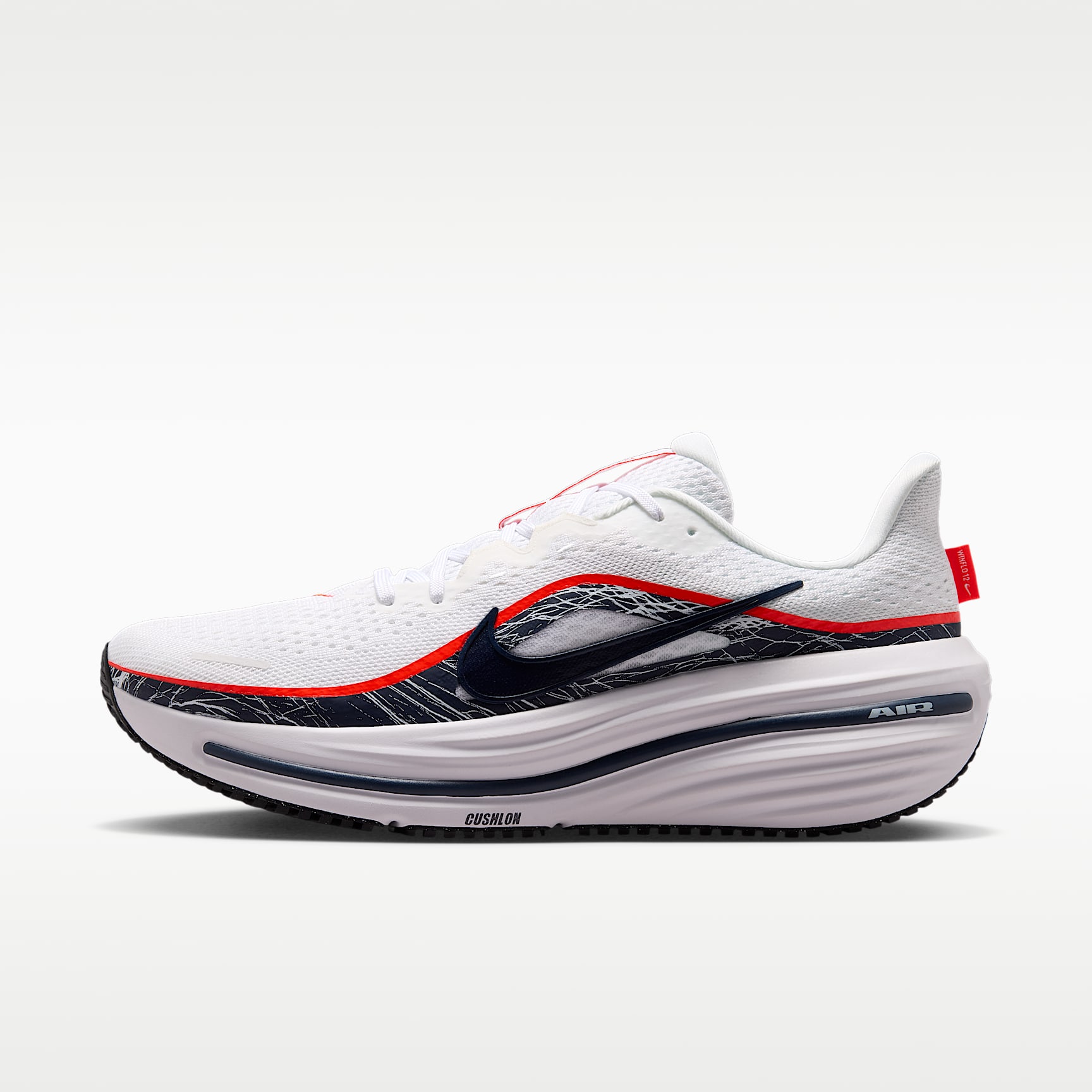 Nike Winflo 12 Straßenlaufschuh (Herren) – Weiß/Dynamic Yellow/Bright Crimson/Obsidian