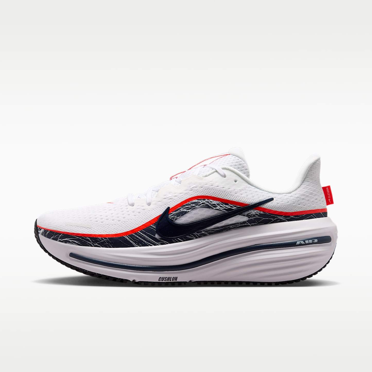 Nike Winflo 12 Straßenlaufschuh (Herren) – Weiß/Dynamic Yellow/Bright Crimson/Obsidian