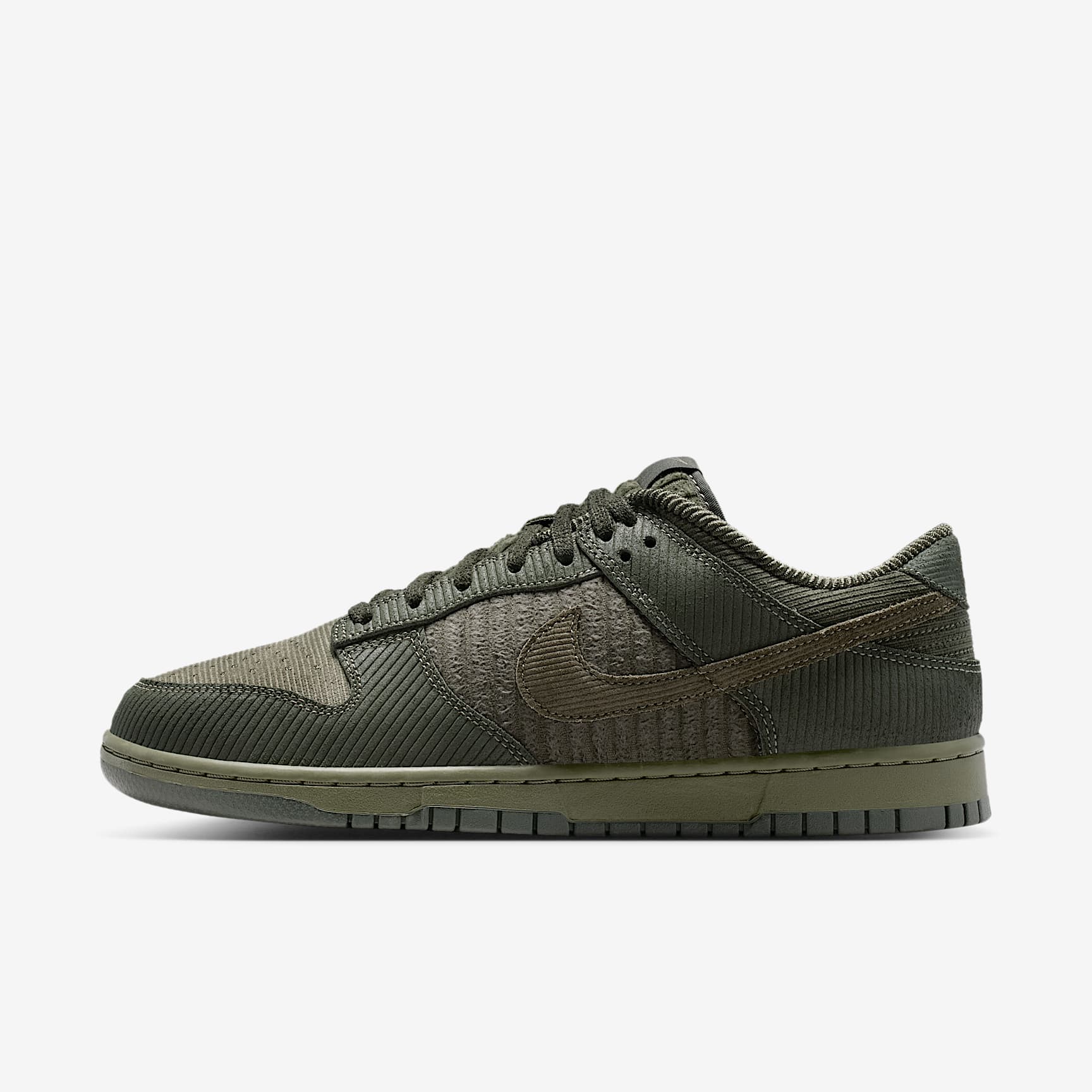 Nike Dunk Low Retro Premium Schuh (Herren) – Cargo Khaki/Medium Olive/Sequoia/Cargo Khaki