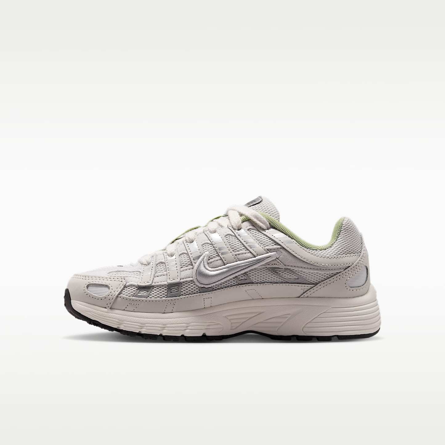Nike P-6000 Schuh (ältere Kinder) – Platinum Tint/Sail/Anthracite/Metallic Silver