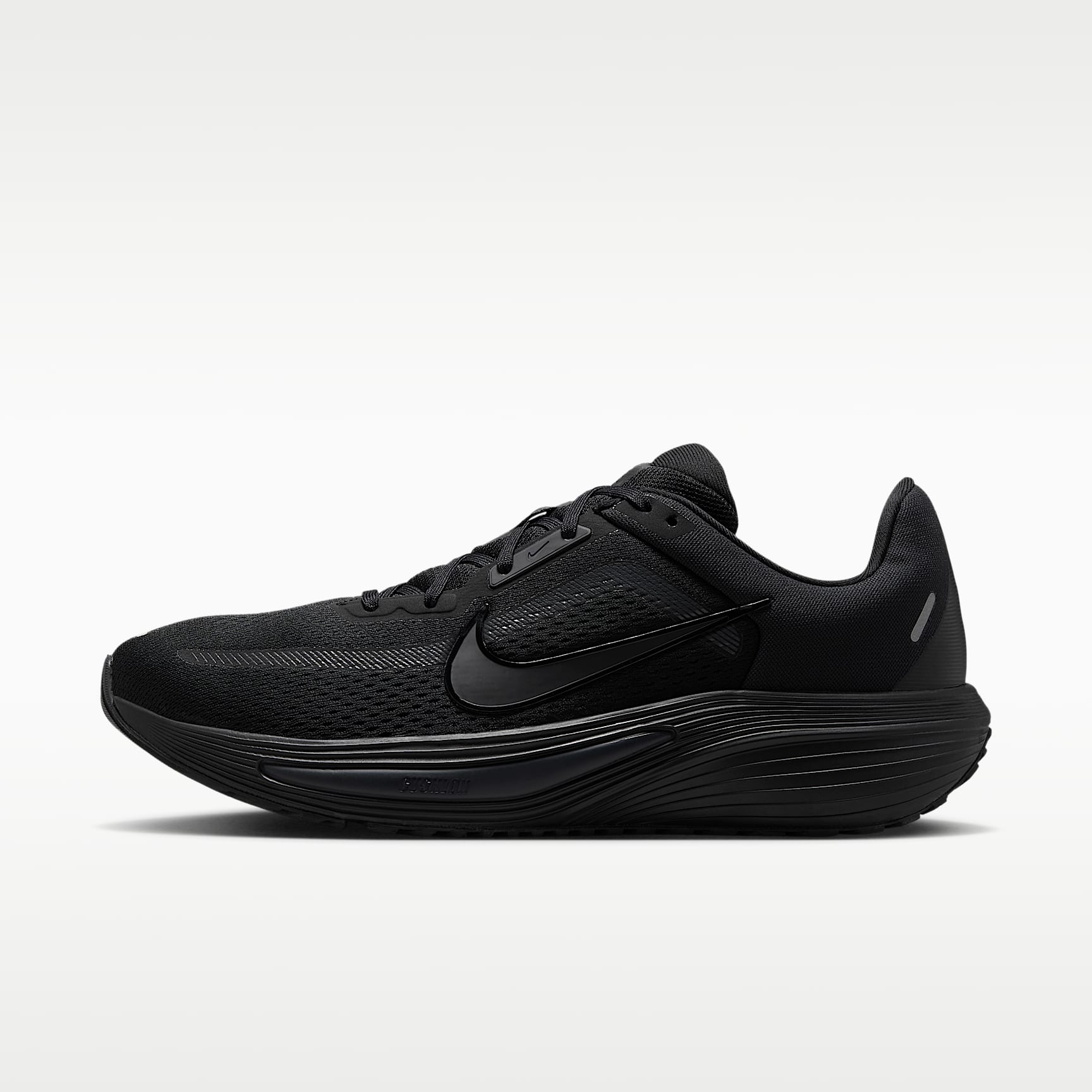 Nike Quest 7 Straßenlaufschuhe (Herren) – Schwarz/Schwarz/Anthracite/Schwarz