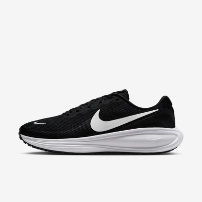 Nike Revolution 8 Straßenlaufschuh (Herren, weit) – Schwarz/Schwarz/Weiß
