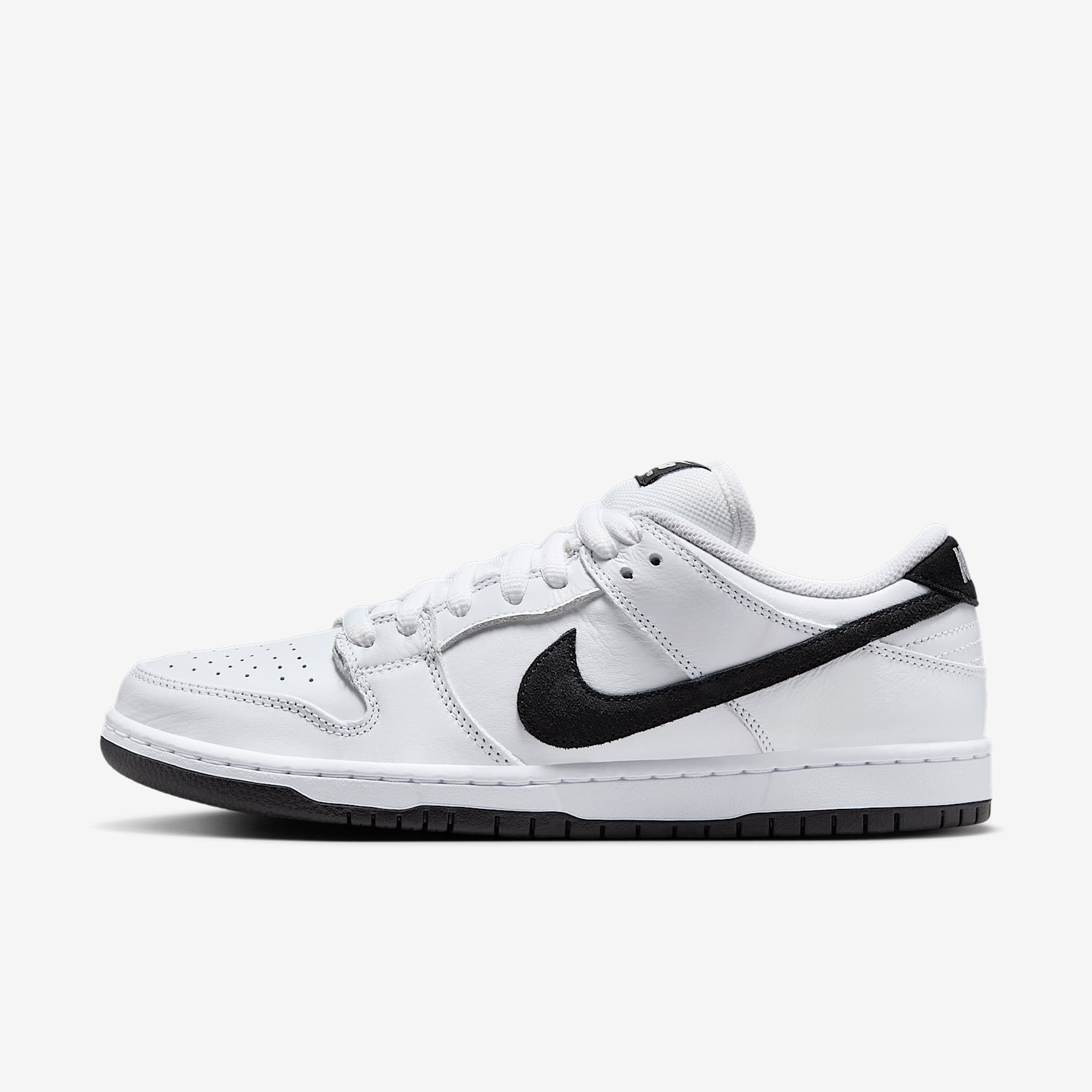 Nike SB Dunk Low Pro Skateboardschuh – Weiß/Weiß/Schwarz/Schwarz
