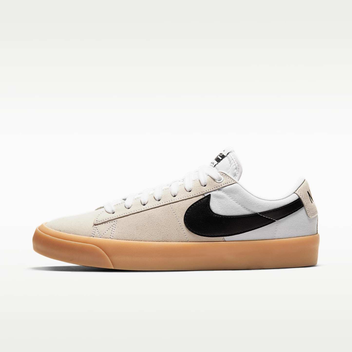 Nike SB Zoom Blazer Low Pro GT Skateboardschuh – Weiß/Weiß/Weiß/Schwarz