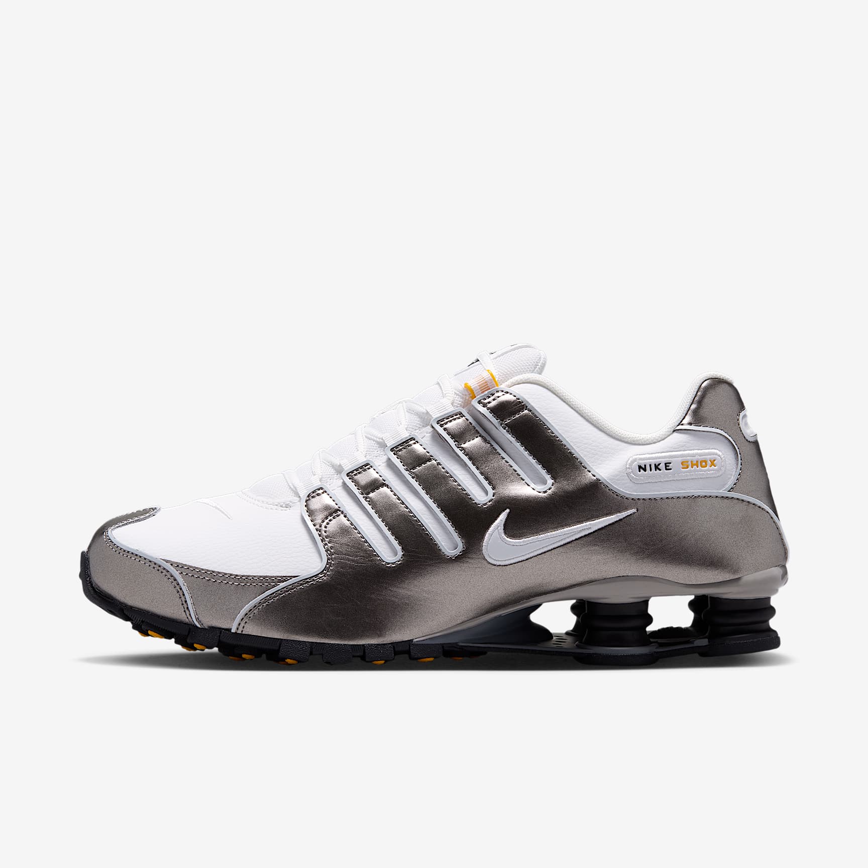 Nike Shox NZ Schuhe (Herren) – Summit White/Metallic Pewter/University Gold/Summit White