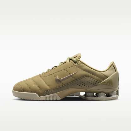 Nike Total 90 Shox Magia Damenschuh – Neutral Olive/Matte Olive/Stone/Metallic Silver