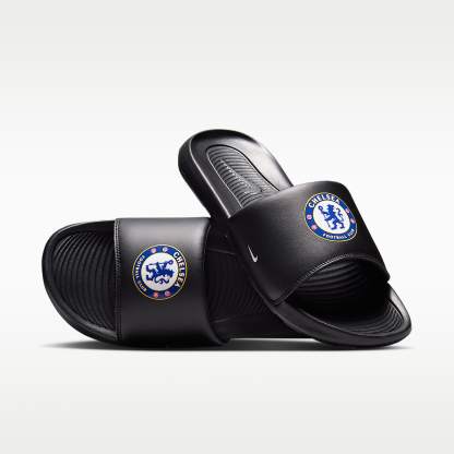 FC Chelsea Victori One Nike Slides (Herren) – Schwarz/Multi-Color/Weiß