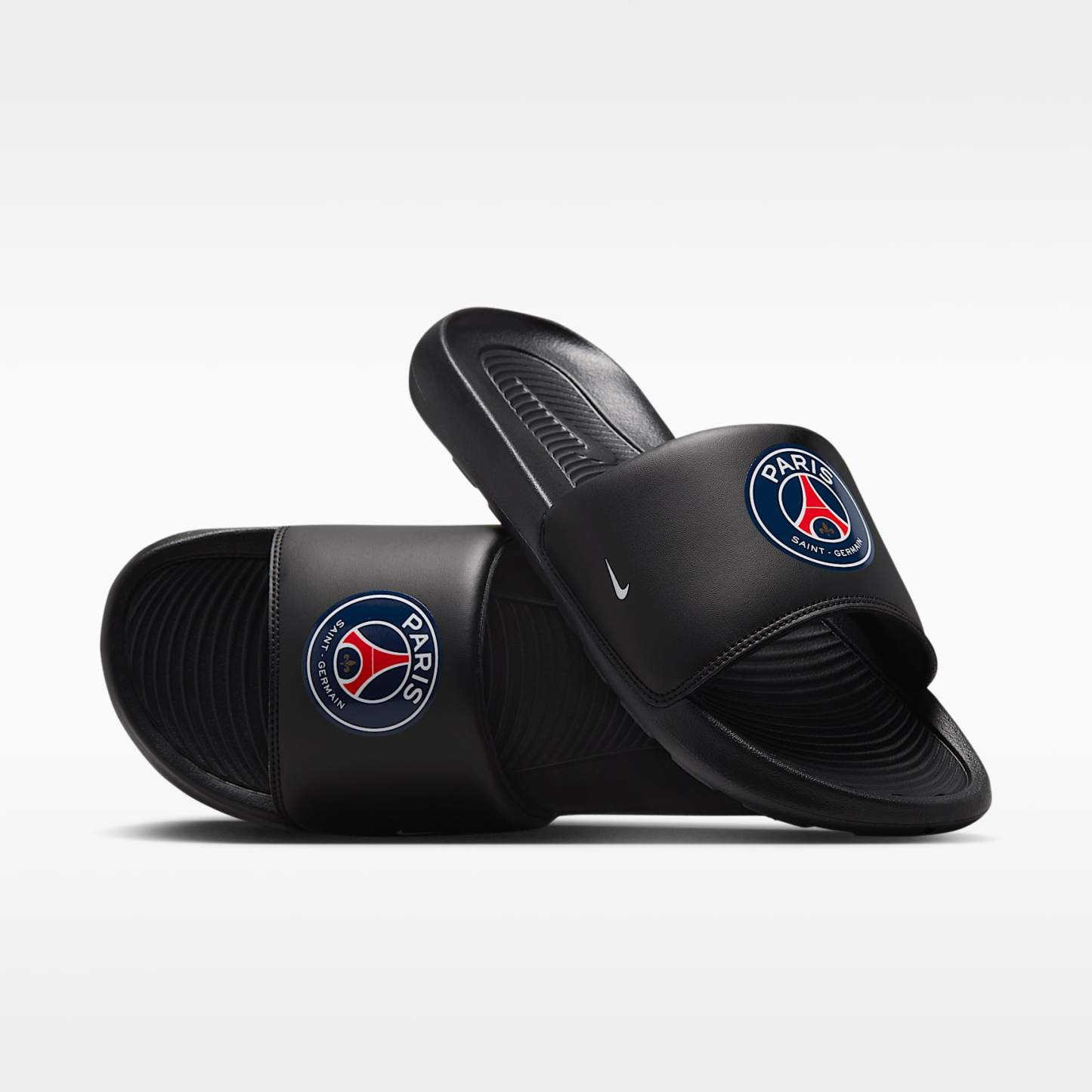 Paris Saint-Germain Victori One Nike Fußball-Slides (Herren) – Schwarz/Multi-Color/Weiß