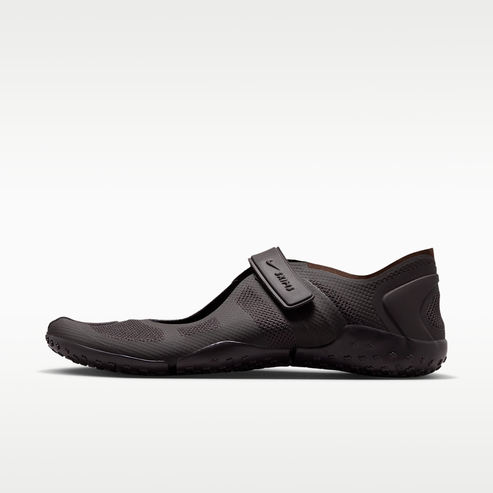 NikeSKIMS Rift Mesh Schuh (Damen) – Tar/Tar/Tar