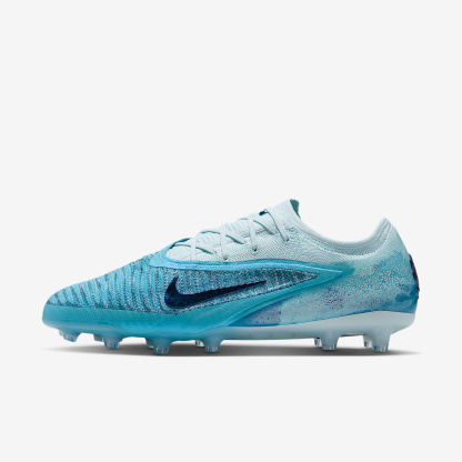 Nike Phantom 6 Low Elite "Erling Haaland" Fußballschuh für Kunstrasen – Baltic Blue/Glacier Blue/Blue Eclipse