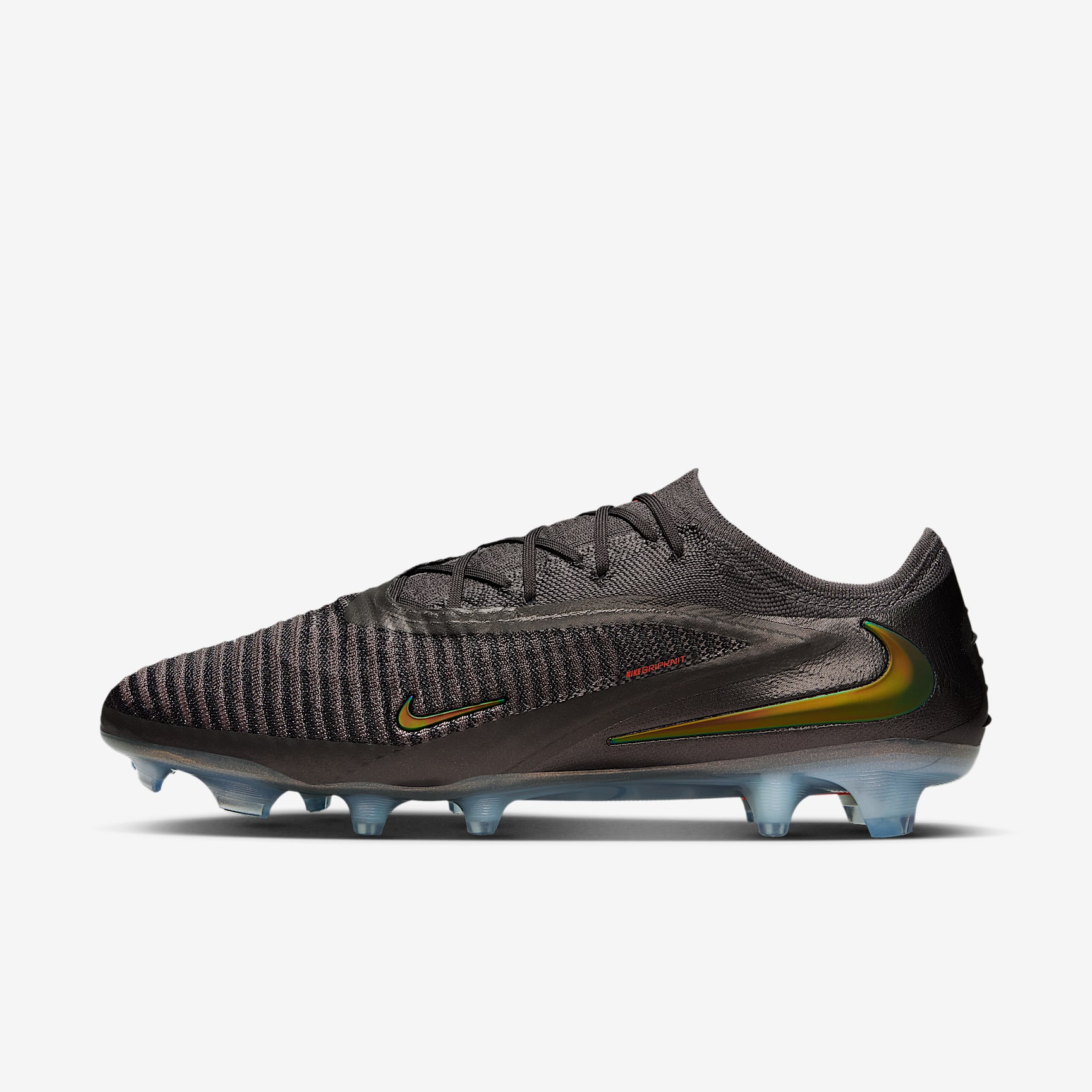 Nike Phantom 6 Low Elite LV8 Fußballschuh für normalen Rasen – Medium Ash/Schwarz/Gold Amber
