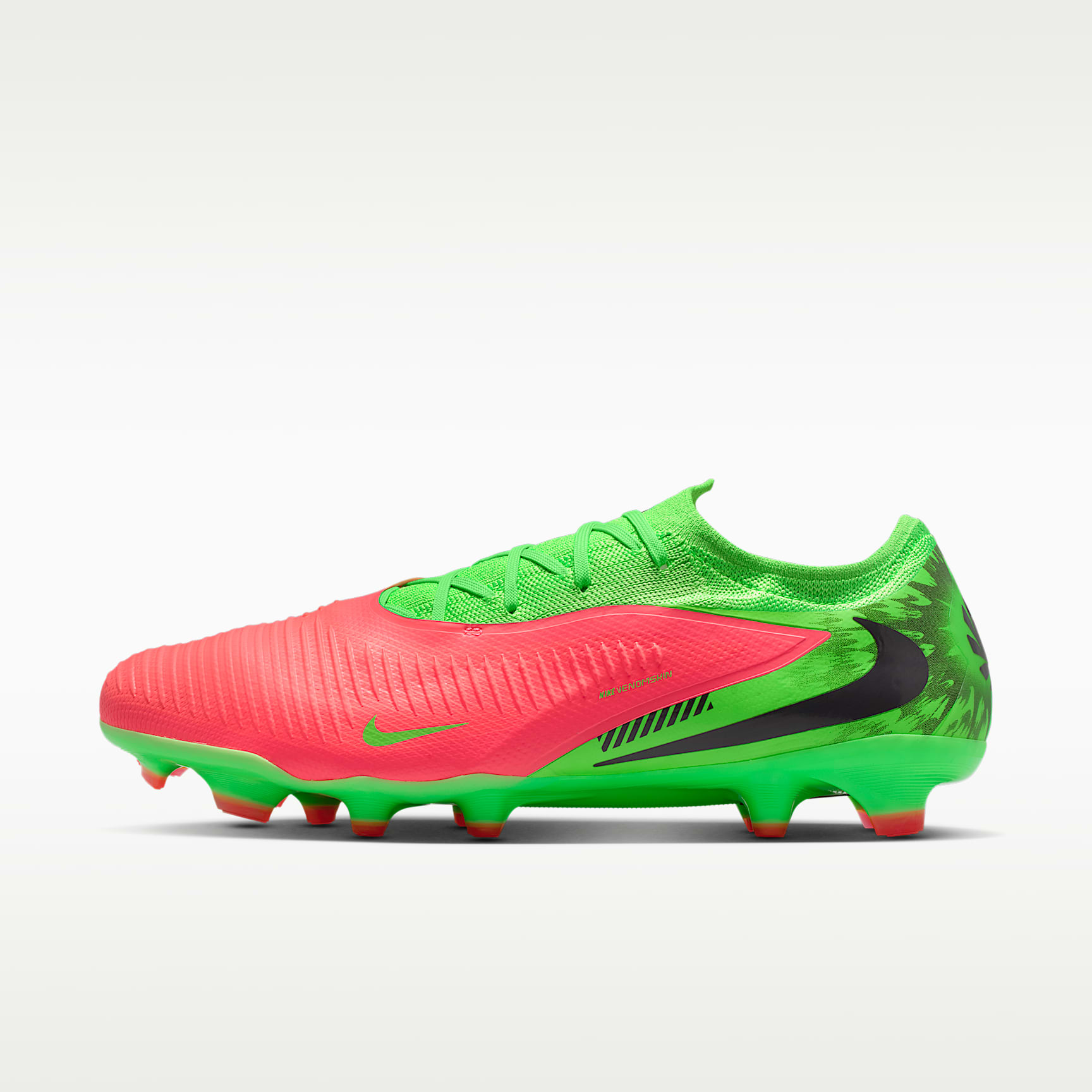 Nike Phantom 6 Low Pro "Erling Haaland" Fußballschuh für normalen Rasen – Hot Punch/Green Strike/Schwarz