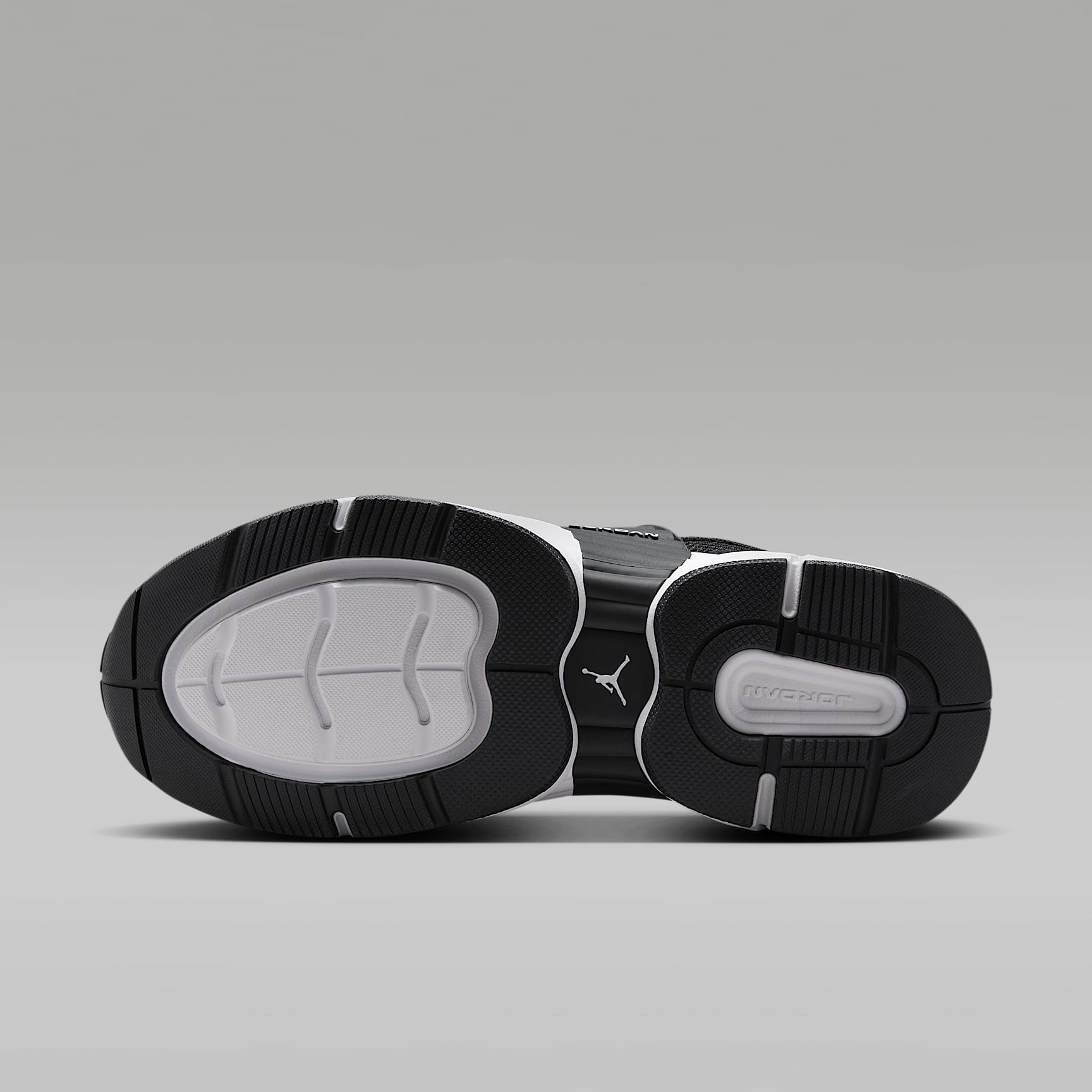 Jordan Trunner O/S Schuhe (Herren) – Schwarz/Weiß