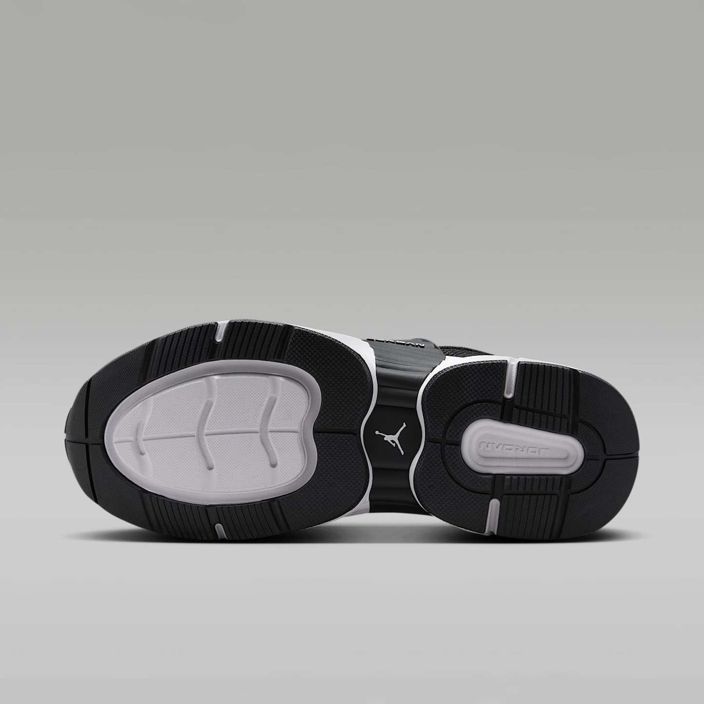 Jordan Trunner O/S Schuhe (Herren) – Schwarz/Weiß
