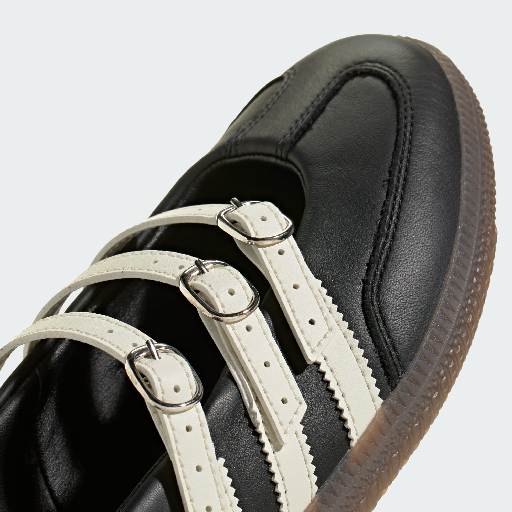 SAMBA BALLET SCHUH – Core Black / Off White / Gum – LC5442