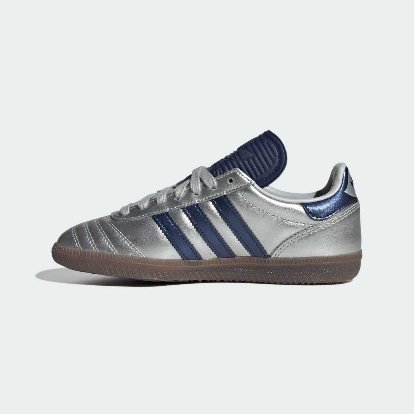 SAMBA JP SCHUH – Silver Metallic / Dark Blue / Gum – KI0541