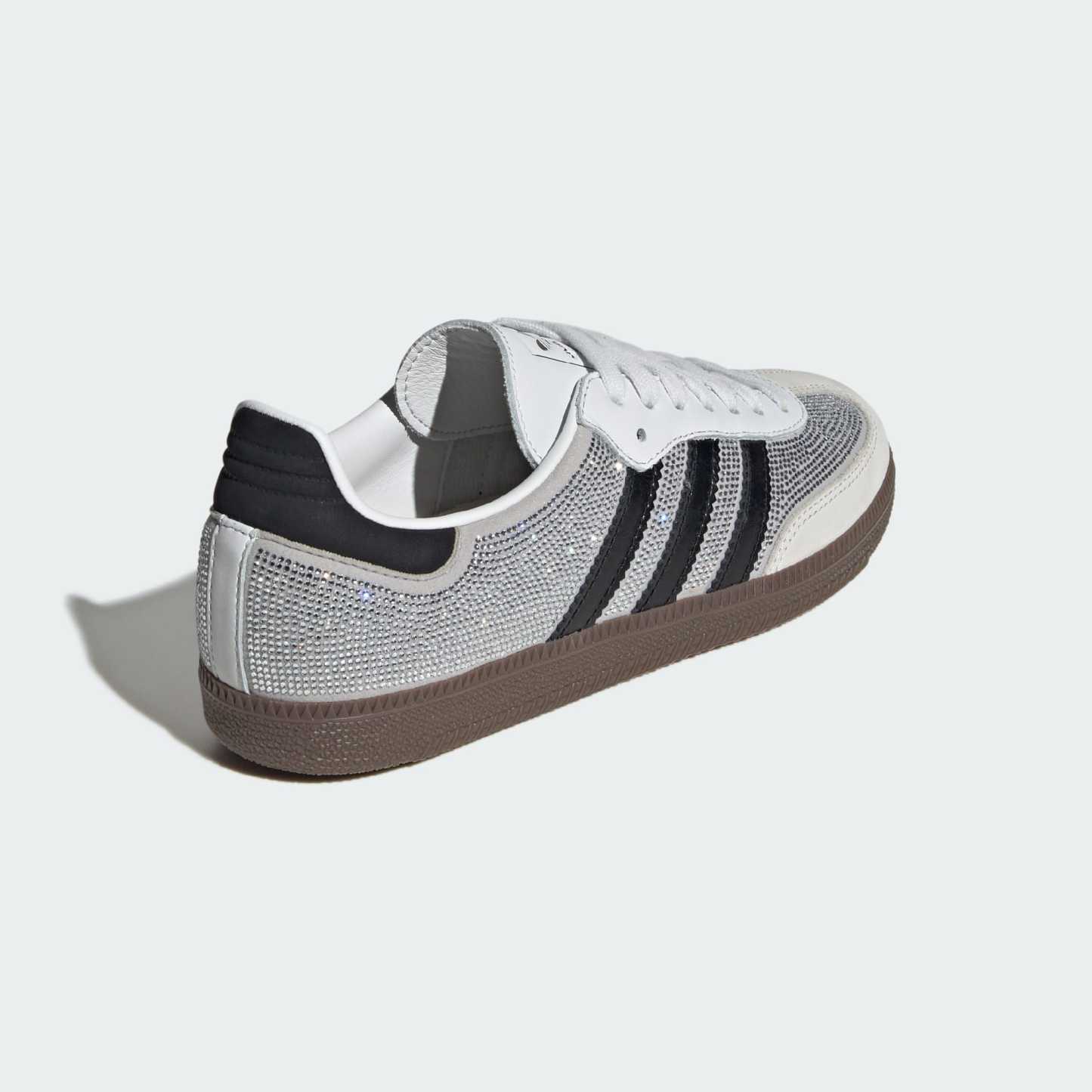 SAMBA OG SCHUH – Crystal White / Core White / Silver Metallic – IH9055