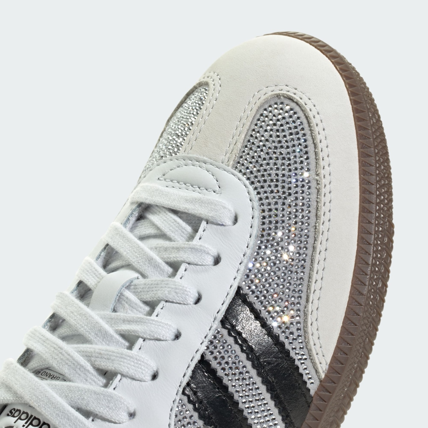 SAMBA OG SCHUH – Crystal White / Core White / Silver Metallic – IH9055
