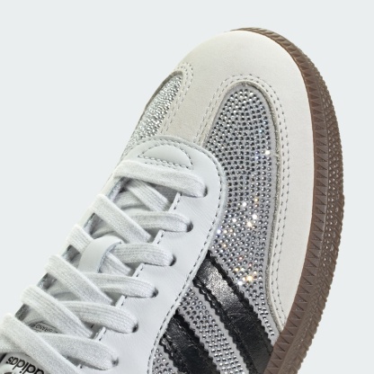 SAMBA OG SCHUH – Crystal White / Core White / Silver Metallic – IH9055