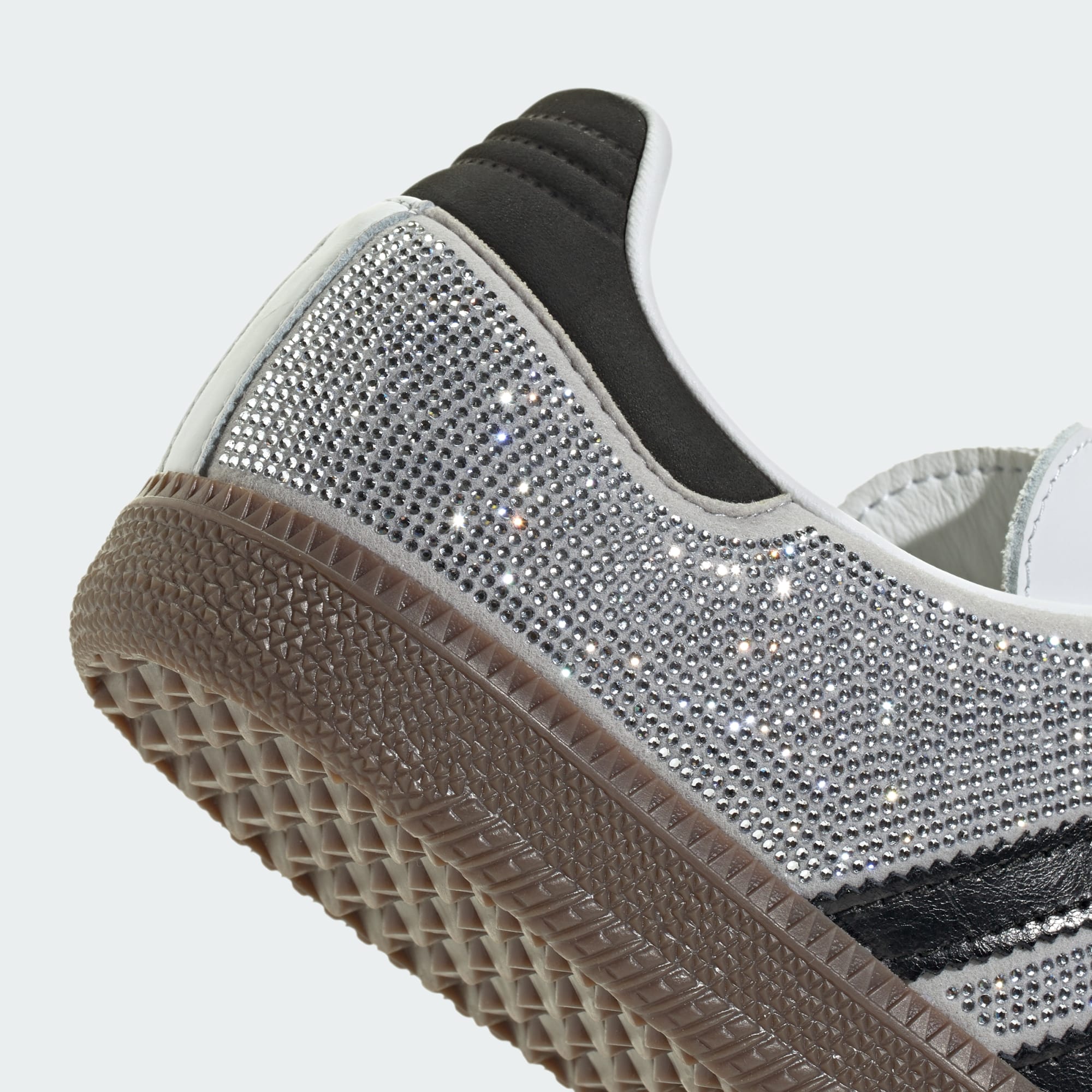 SAMBA OG SCHUH – Crystal White / Core White / Silver Metallic – IH9055