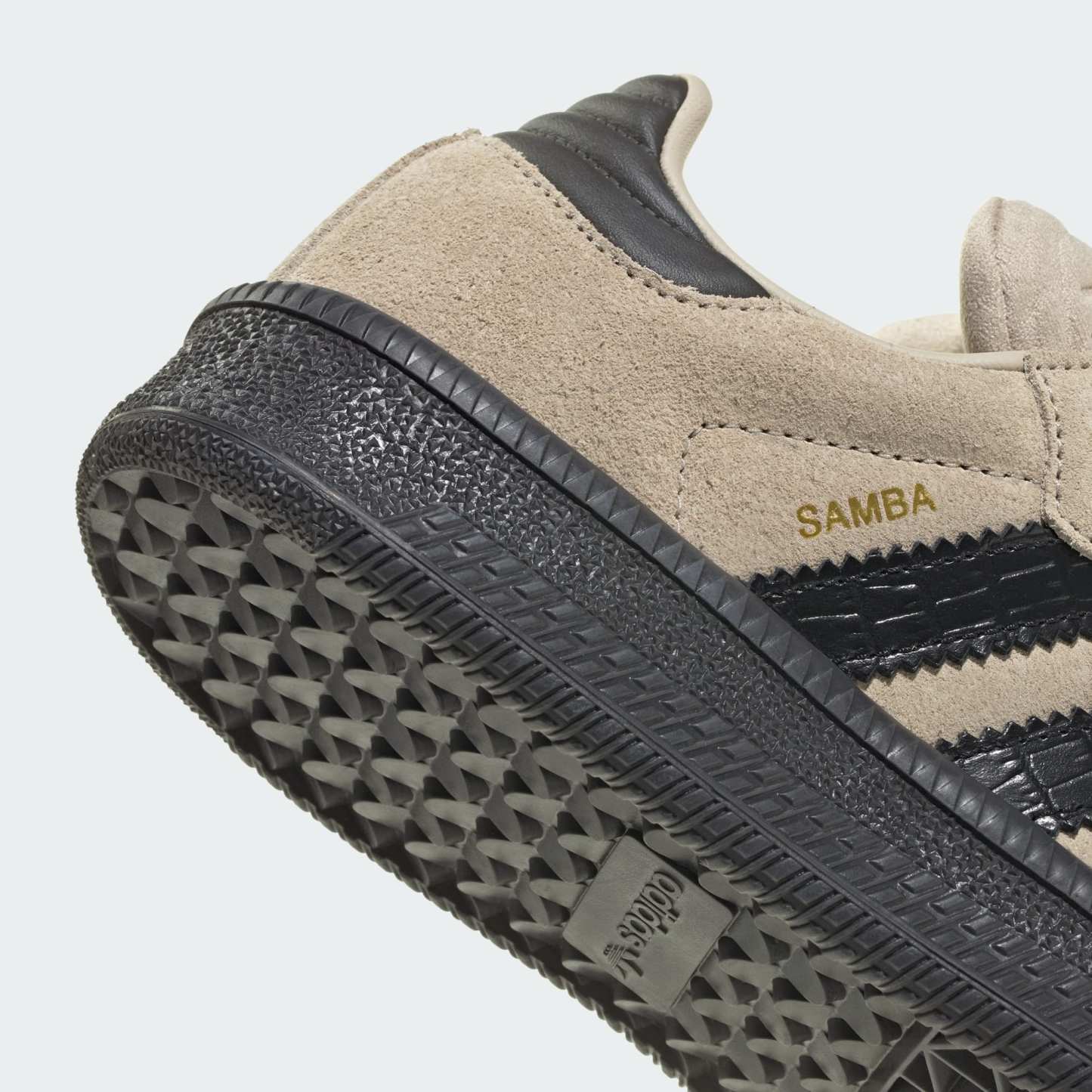 SAMBA XLG SCHUH – Stone Khaki / Core Black / Utility Black – JP9520