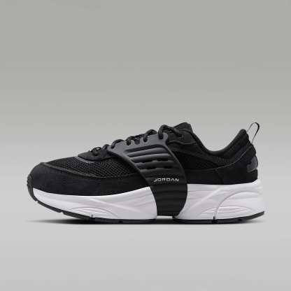 Jordan Trunner O/S Schuhe (Herren) – Schwarz/Weiß