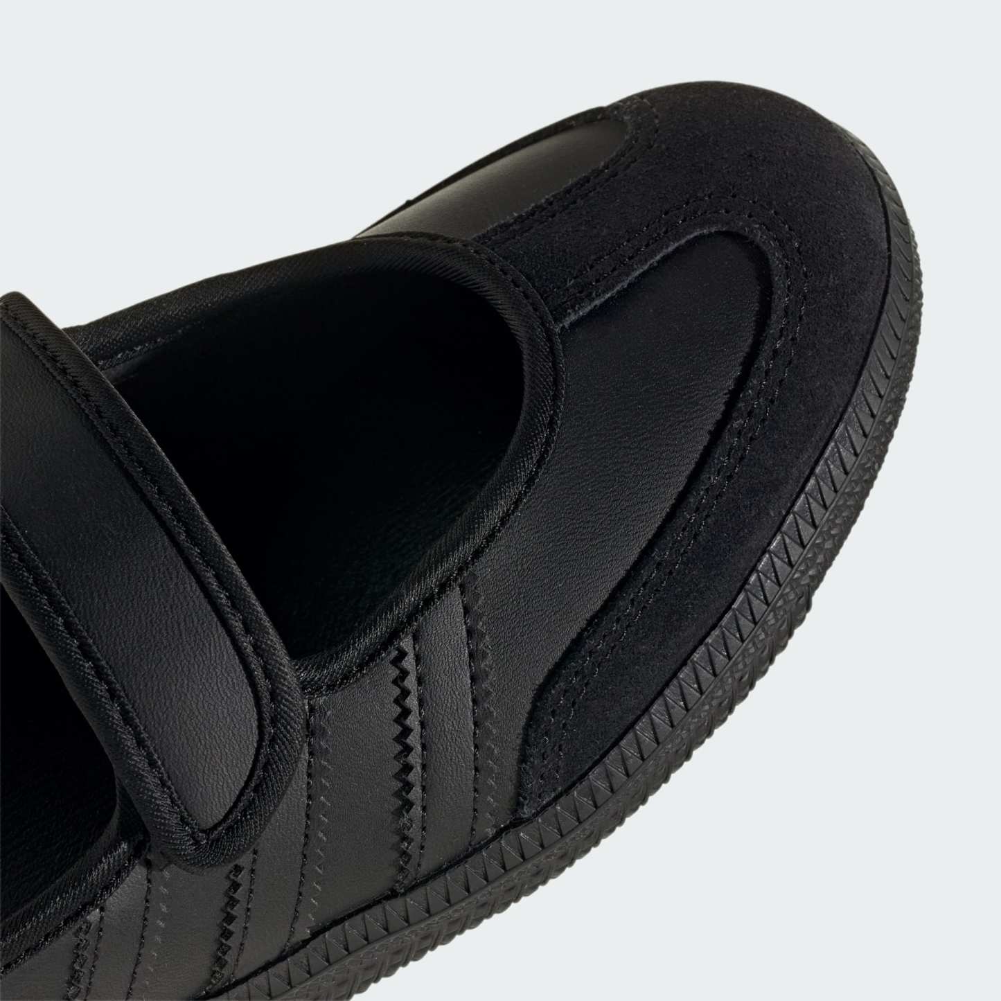 Samba Jane Schuh Kinder – Core Black / Core Black / Cloud White – KZ8175
