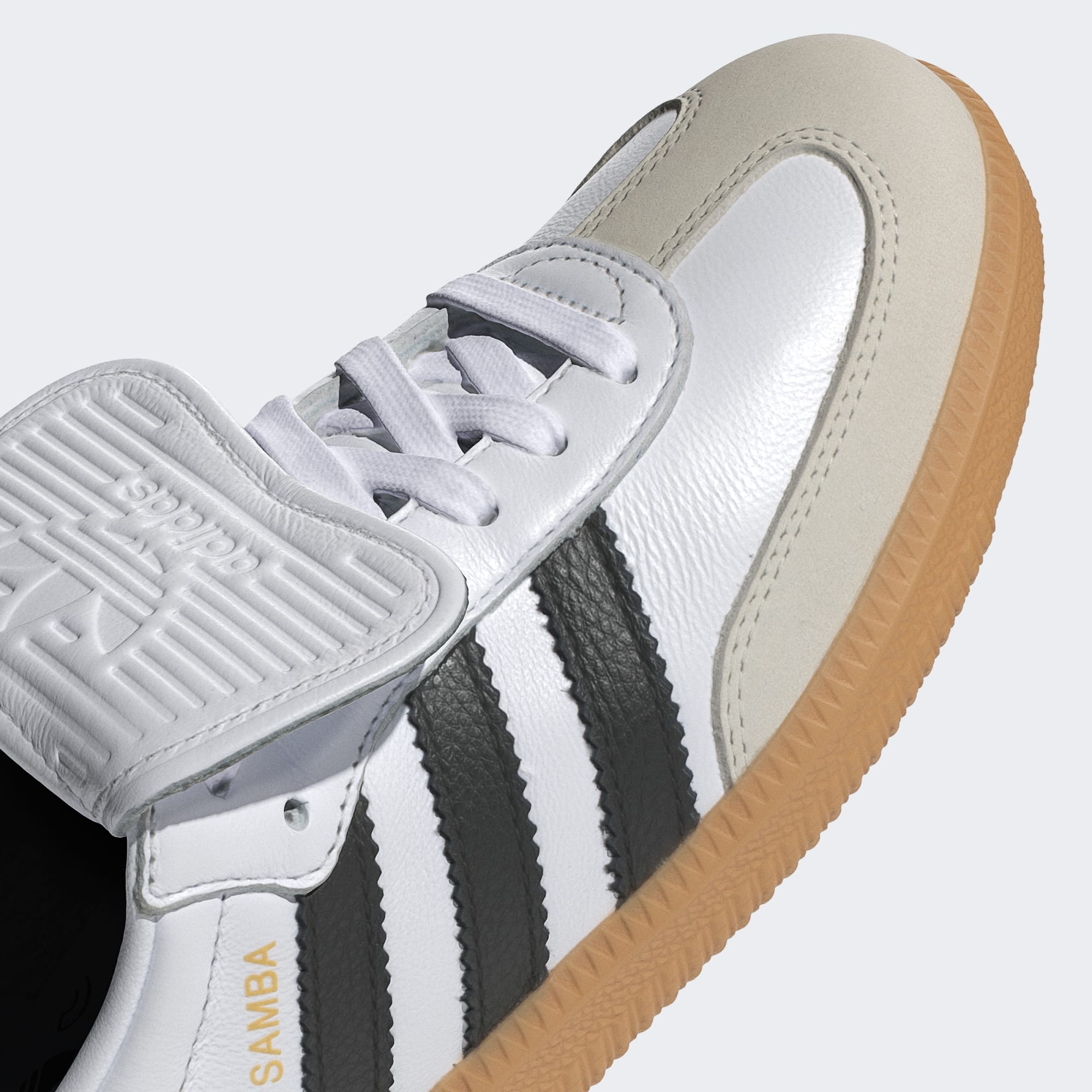 Samba LT Schuh – Cloud White / Core Black / Gold Metallic – IG4279