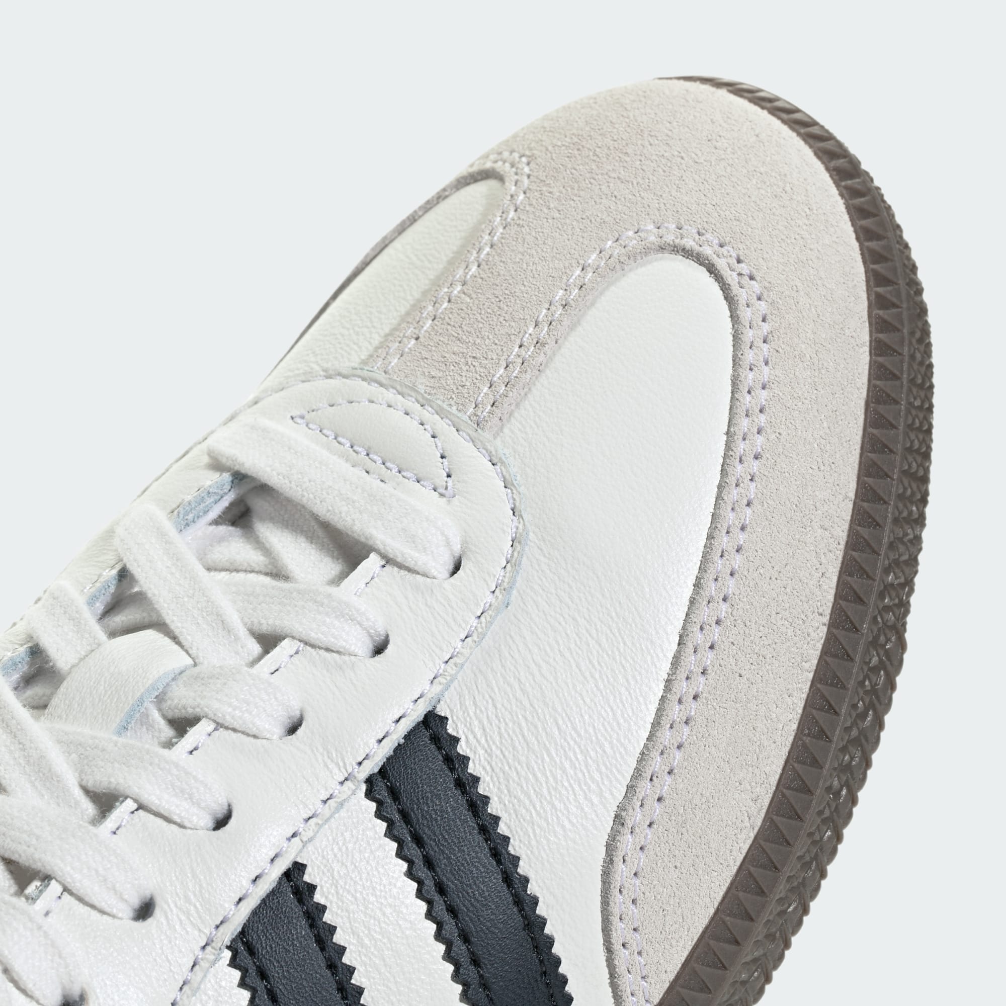Samba OG MULE Schuh – Cloud White / Core Black / Gum – LC5441