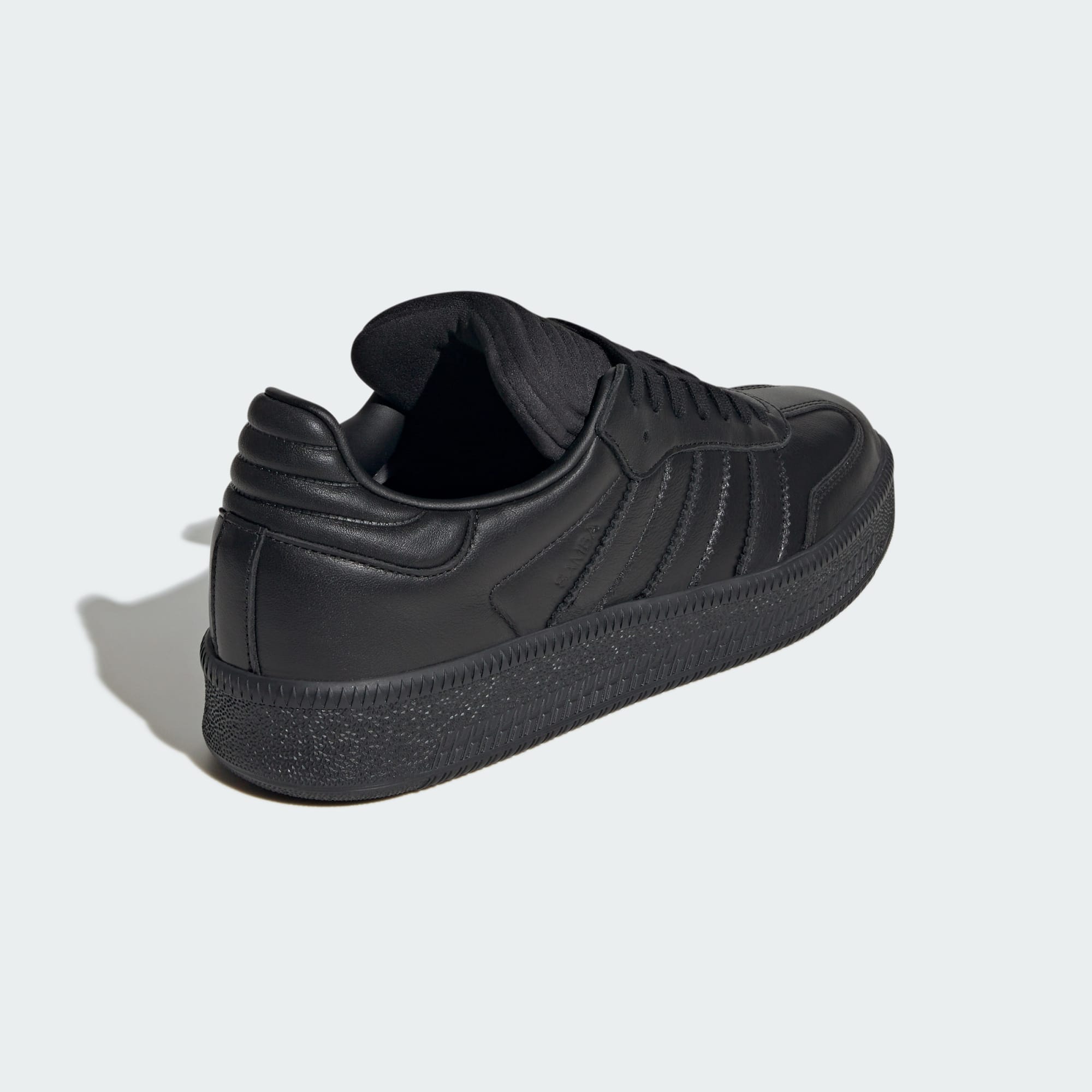 Samba XLG Schuh – Core Black / Core Black / Core Black – JI3195