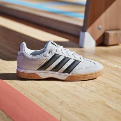 Spezialist Indoor Schuh – Cloud White / Core Black / Grey Two – KJ3729