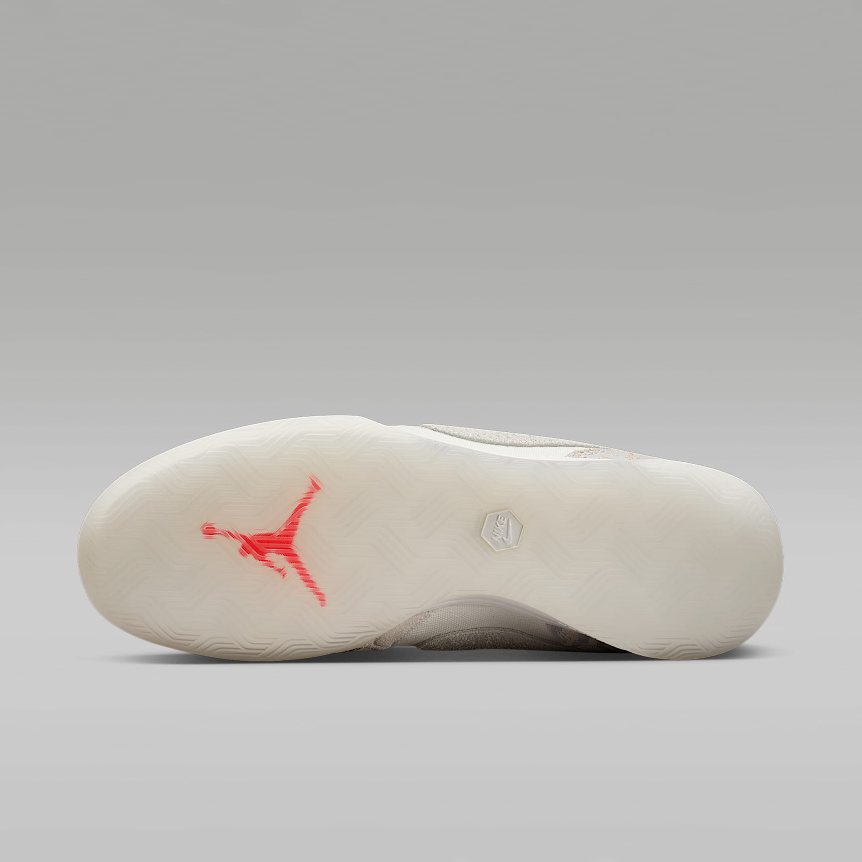 Jordan Tiempo Streetgato SE Low-Top-Fußballschuh für Hallen- und Hartplätze – Phantom/Infrared 23/Sail