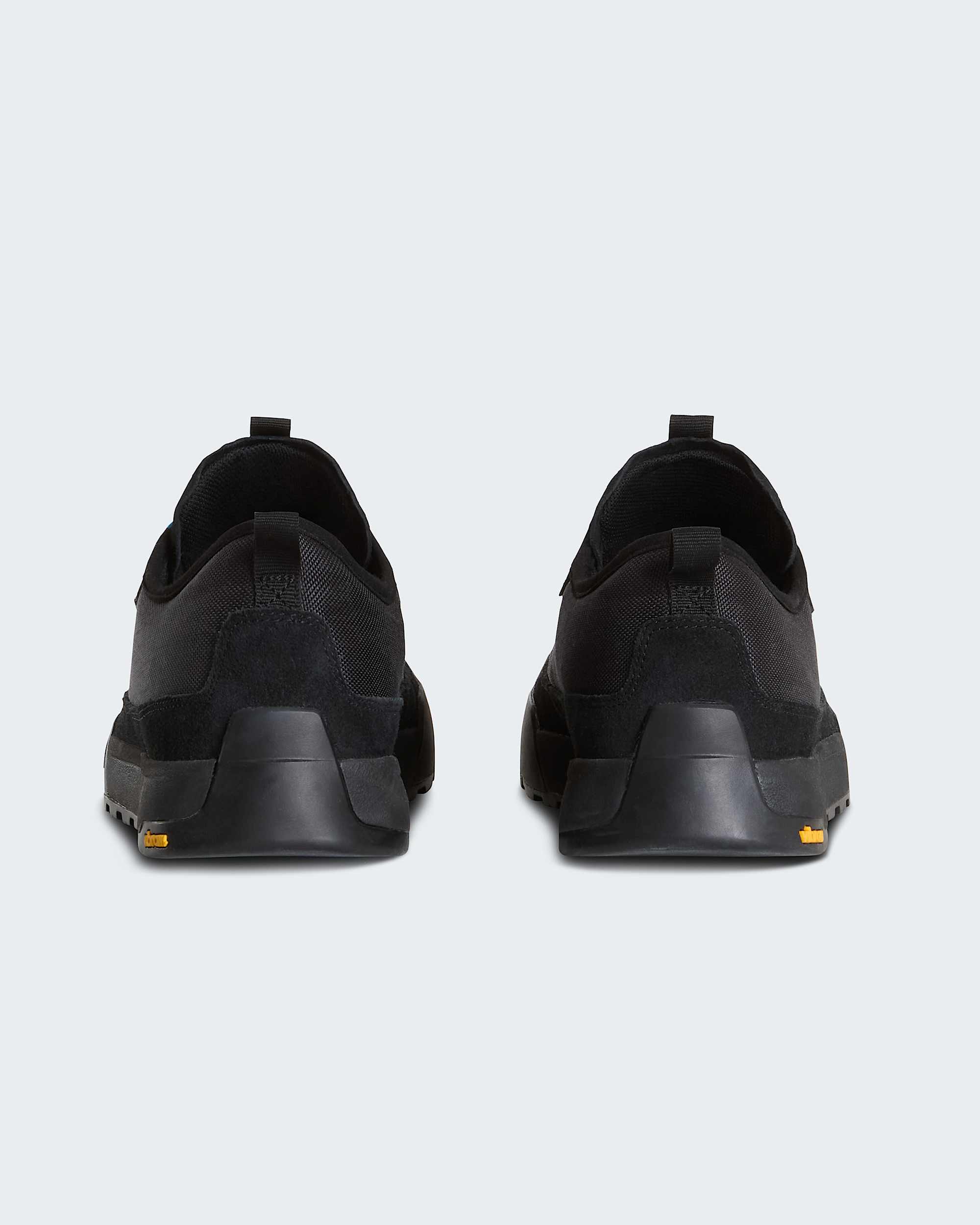Clyffe Turnschuhe Unisex – TNF Black-TNF Black