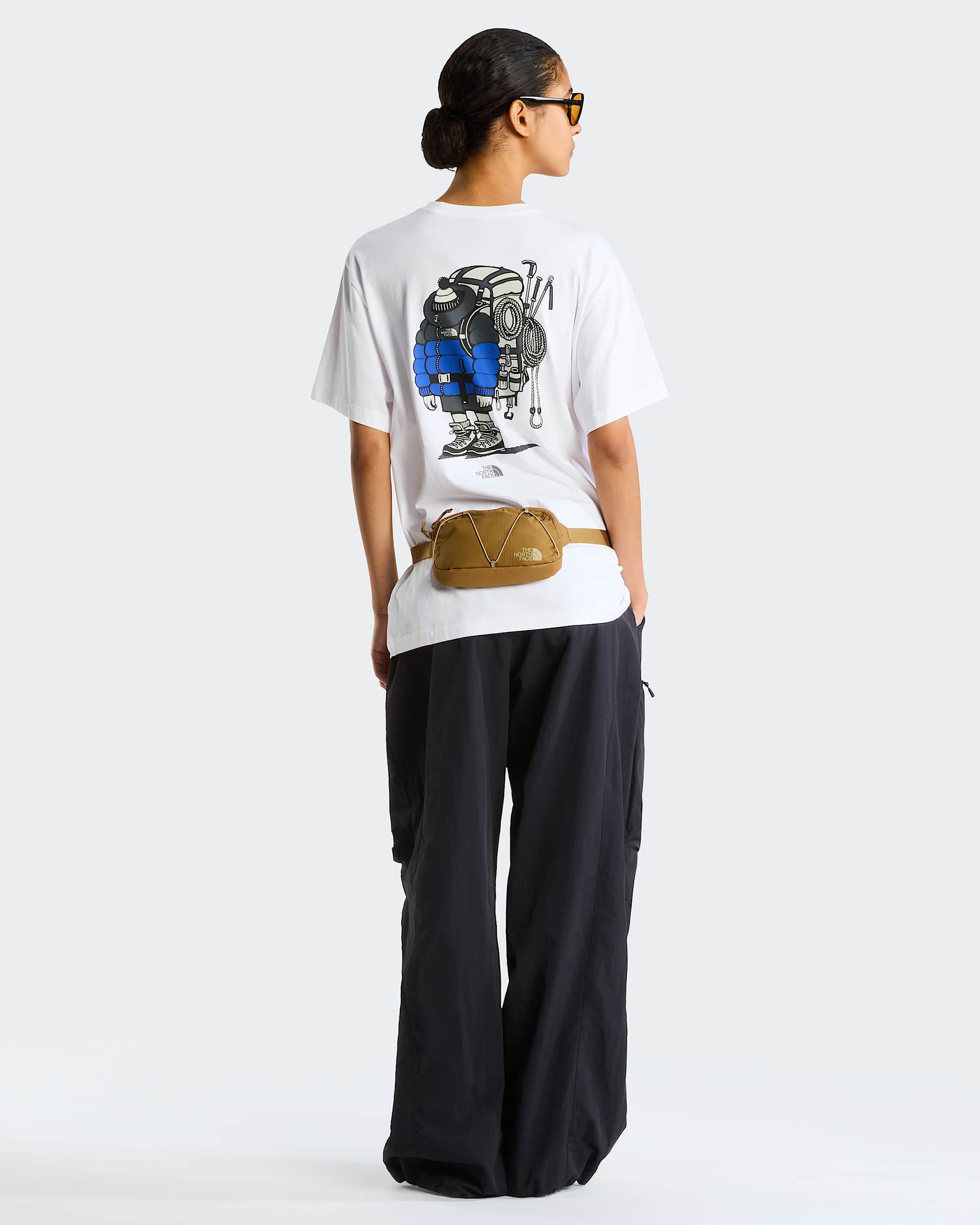 Unisex Gear Up Get Out Grafik T-Shirt – TNF White