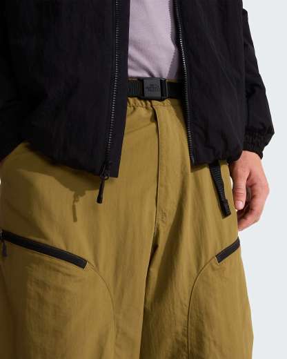 NSE Hose mit Gürtel in Unisex – Cedar