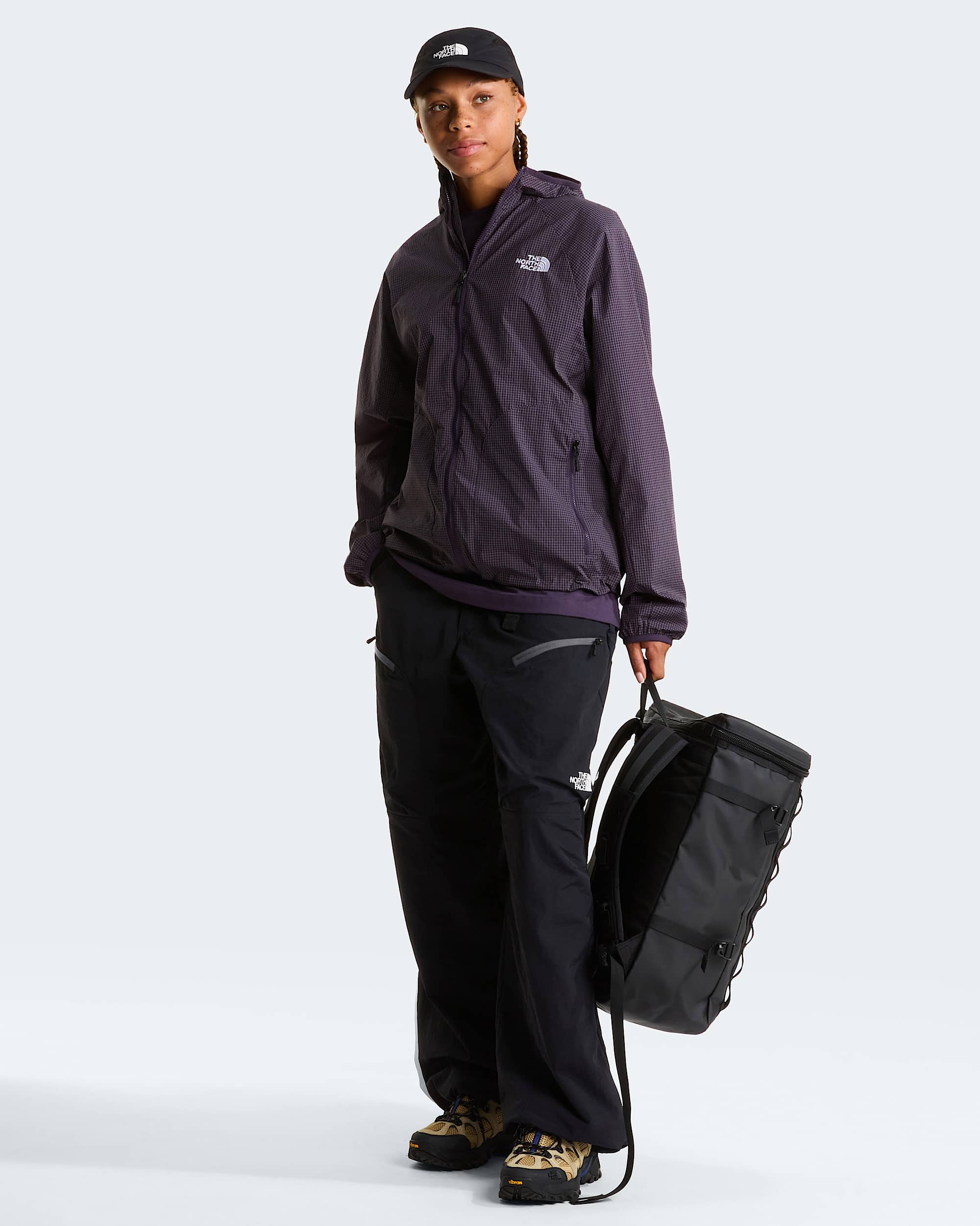 NSE Hose mit Gürtel in Unisex – TNF Black
