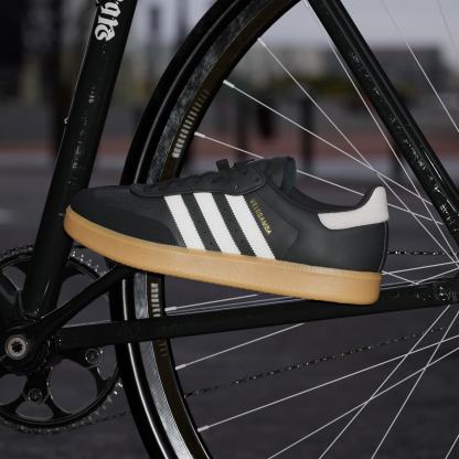 Velosamba Leather Fahrradschuh – Core Black / Cloud White / Gold Metallic – JQ9177