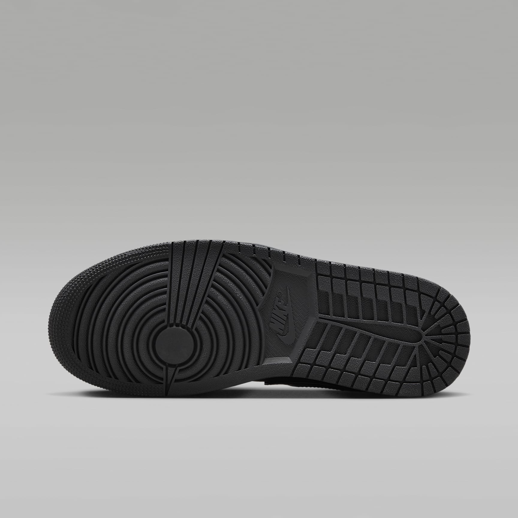 Air Jordan 1 Low SE Damenschuh – Schwarz/Weiß/Metallic Silver/Schwarz