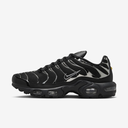Nike Air Max Plus SE Schuh (Damen) – Schwarz/Metallic Silver/Laser Crimson/Off Noir