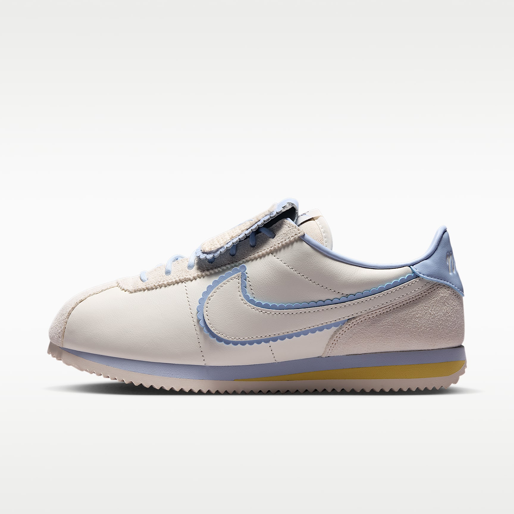Nike Cortez Schuh (Damen) – Sail/Soft Yellow/Hydrogen Blue/Sail