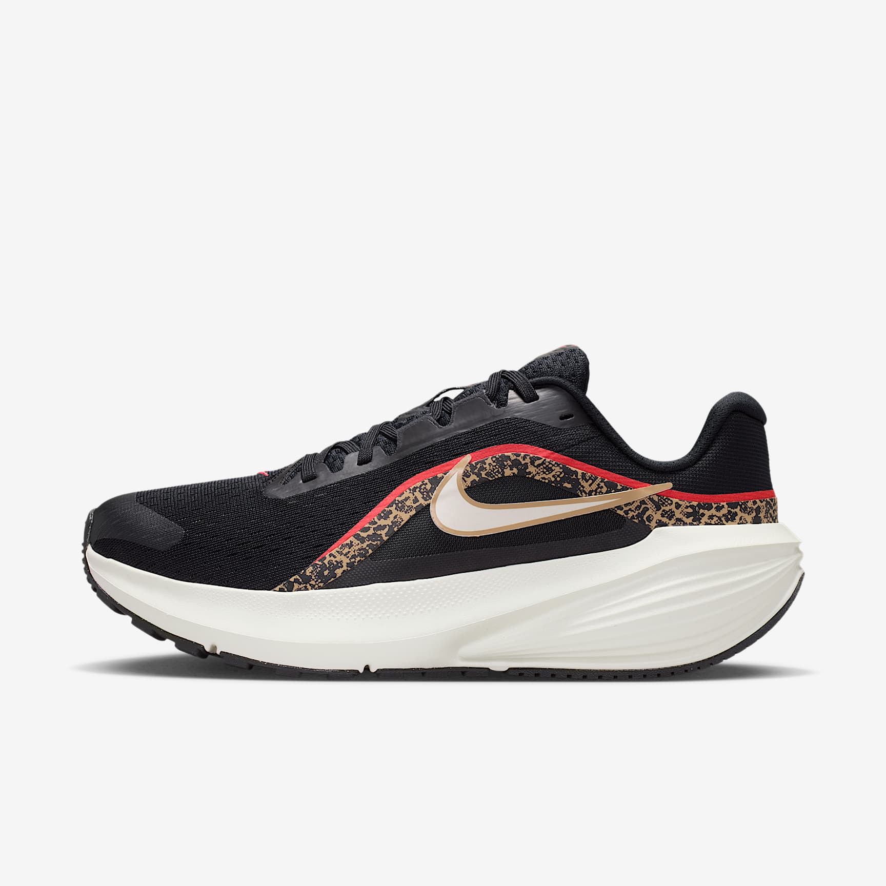 Nike Downshifter 14 Straßenlaufschuh (Damen) – Schwarz/British Khaki/Fusion Red/Sail